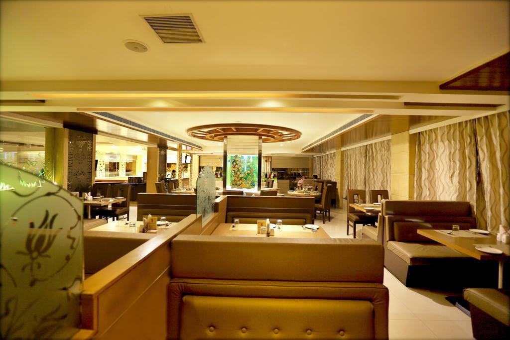 Swagath Grand Suchitra Hyderabad Exterior foto