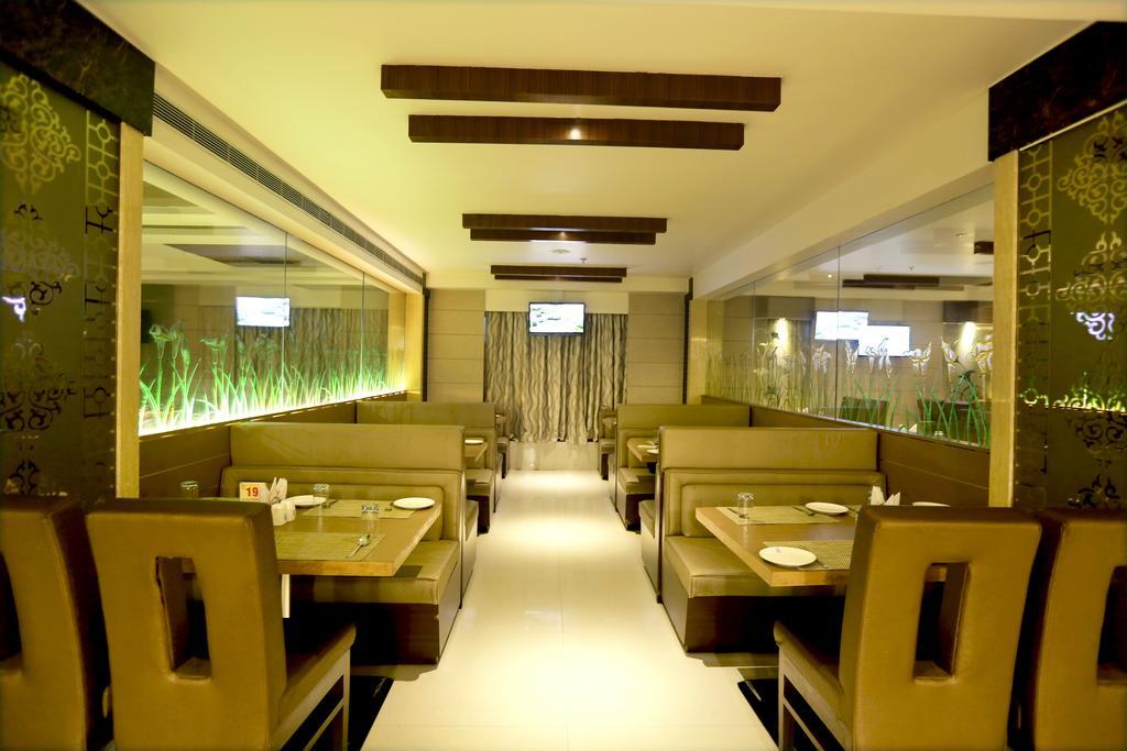 Swagath Grand Suchitra Hyderabad Exterior foto